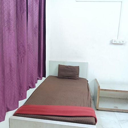 Asian Rest Rooms Aurangabad  Eksteriør bilde